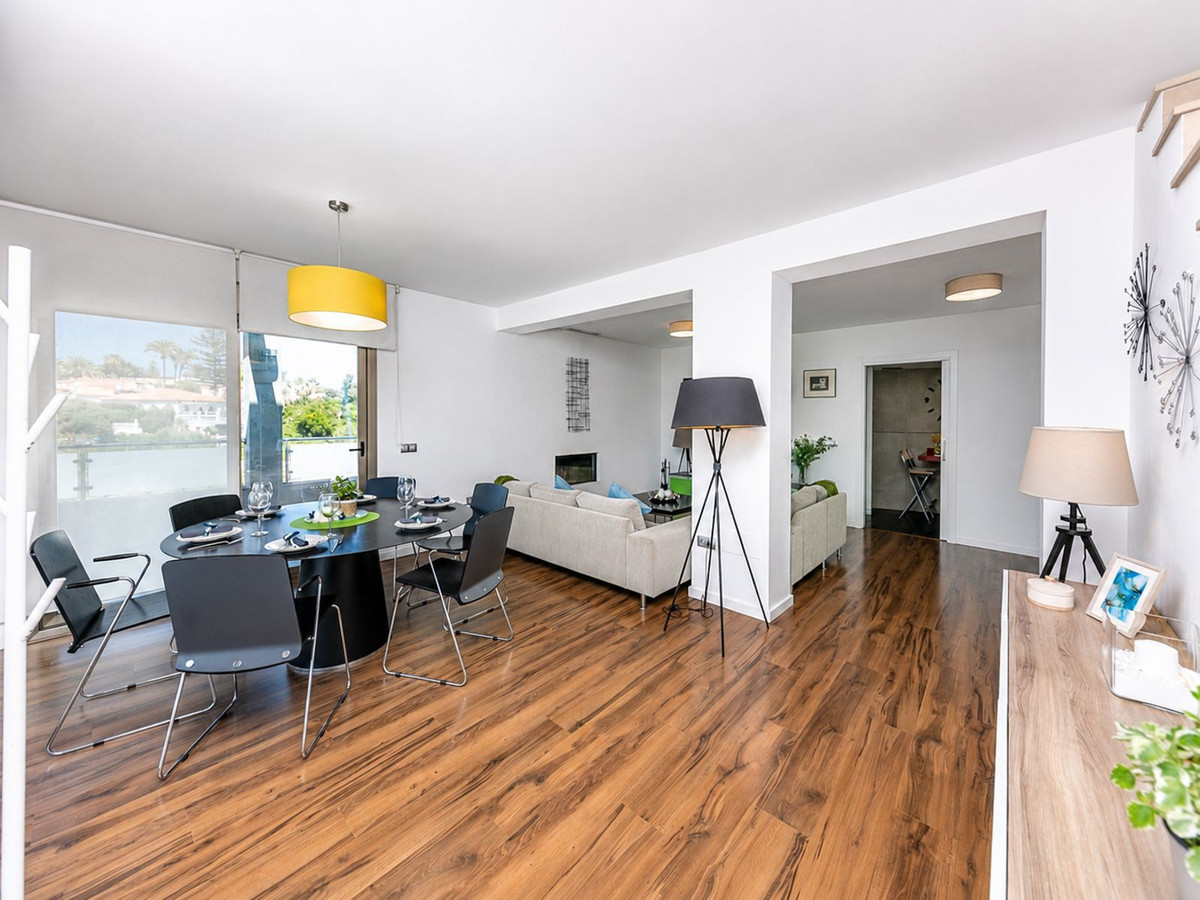3 Bed Townhouse for sale in El Faro Costa Del Sol, Málaga, Spain