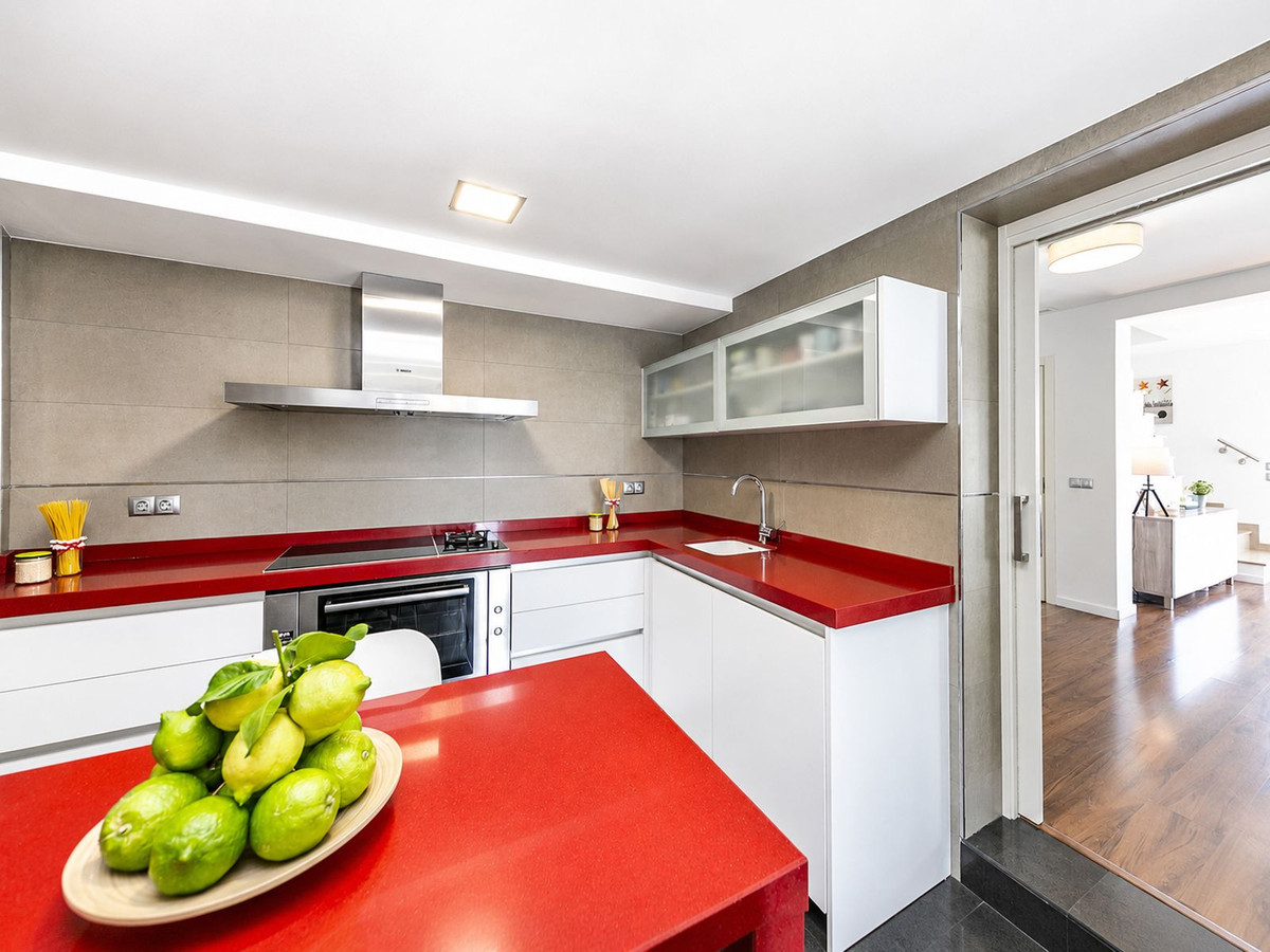 3 Bed Townhouse for sale in El Faro Costa Del Sol, Málaga, Spain
