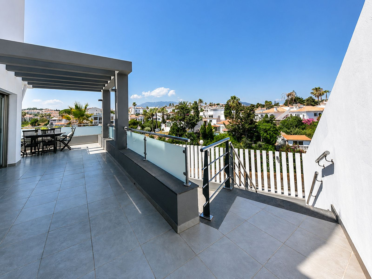 3 Bed Townhouse for sale in El Faro Costa Del Sol, Málaga, Spain