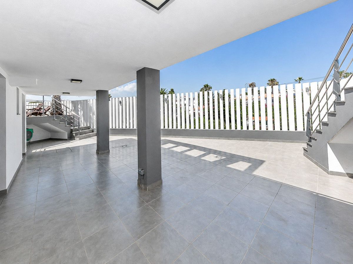 3 Bed Townhouse for sale in El Faro Costa Del Sol, Málaga, Spain