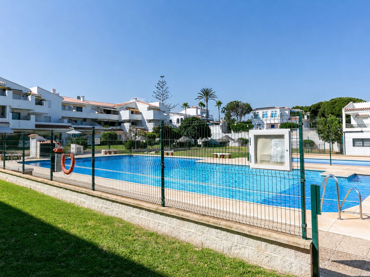 3 Bed Townhouse for sale in El Faro Costa Del Sol, Málaga, Spain