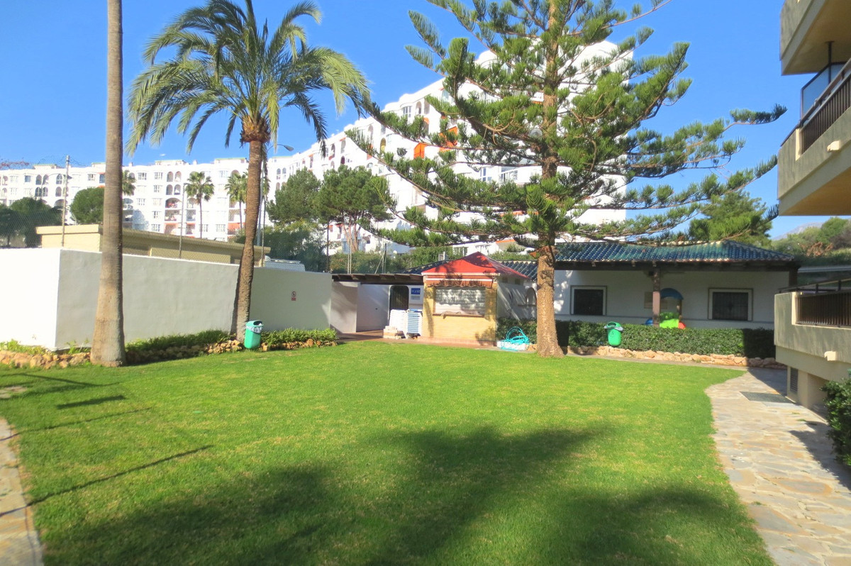 Se vende Apartamento Planta Media de 1 dormitorios en Costa Del Sol, Málaga, España