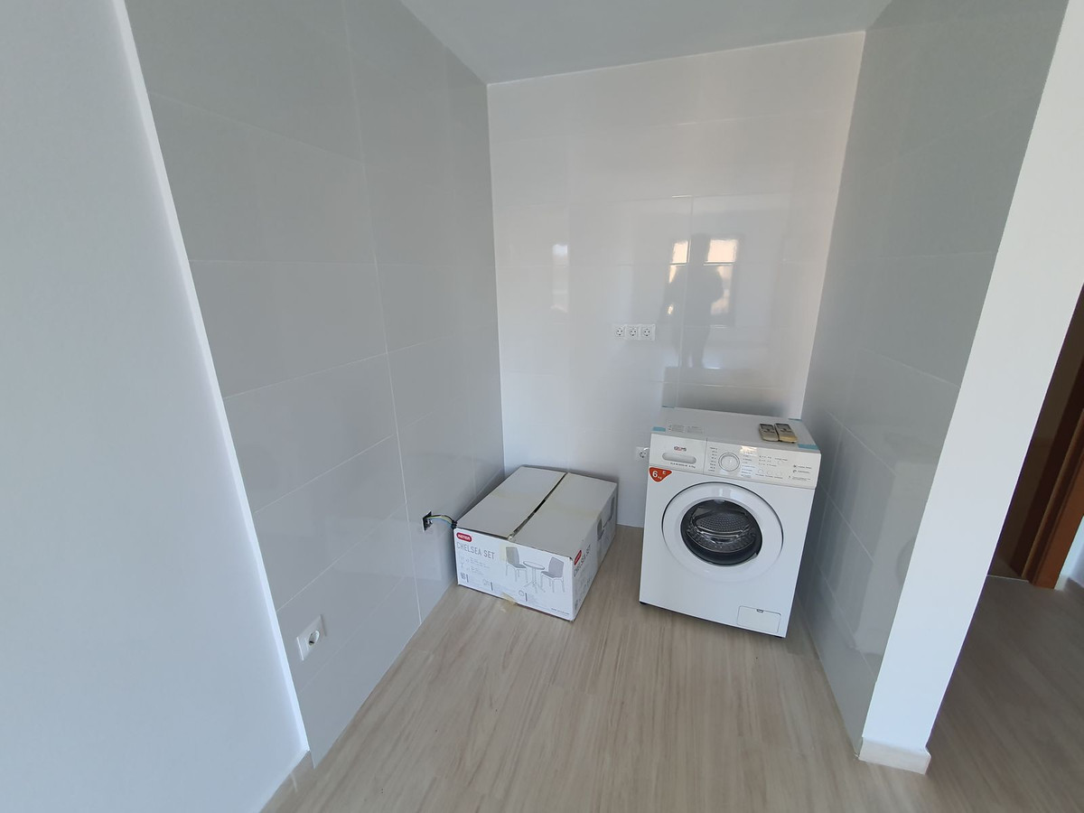 Se vende Apartamento Planta Media de 1 dormitorios en Costa Del Sol, Málaga, España