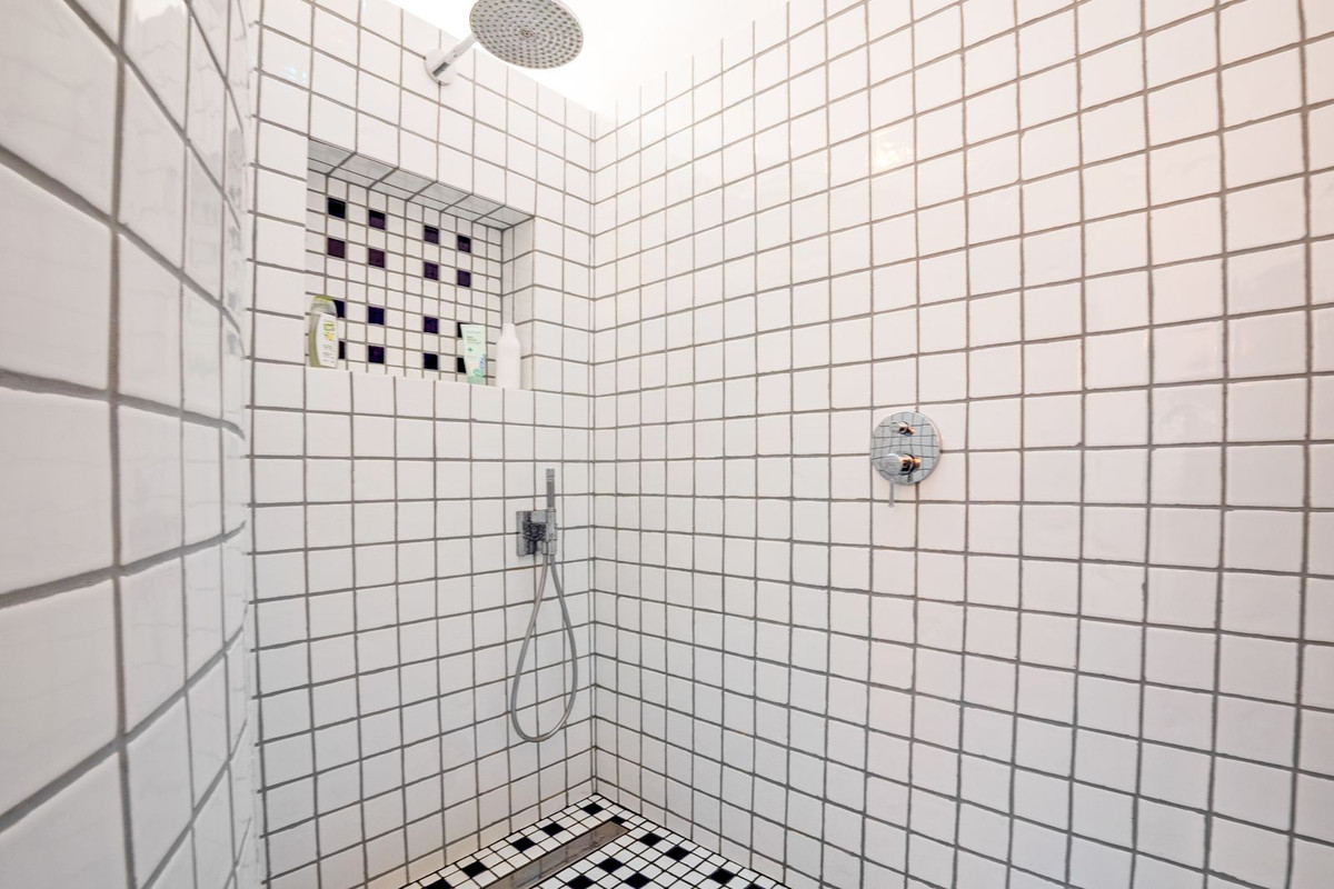 Se vende Villa - Chalet de 3 dormitorios en Costa Del Sol, Málaga, España