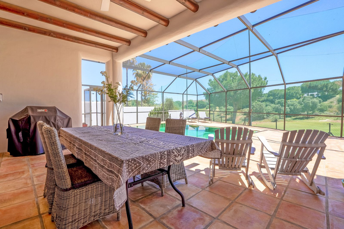 Se vende Villa - Chalet de 3 dormitorios en Costa Del Sol, Málaga, España