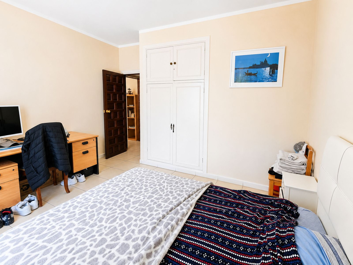 Se vende Villa - Chalet de 3 dormitorios en Costa Del Sol, Málaga, España