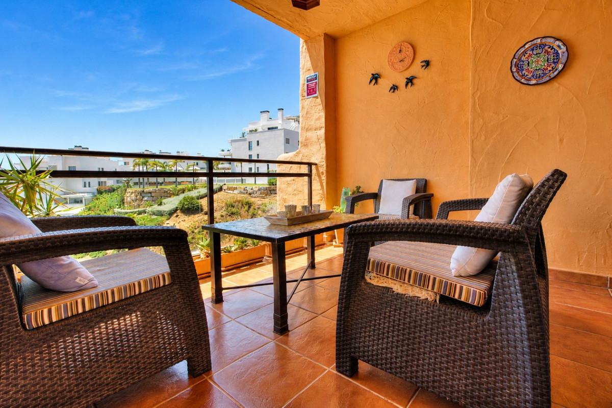 2 Bed Apartment for sale in Calanova Golf Costa Del Sol, Málaga, Spain