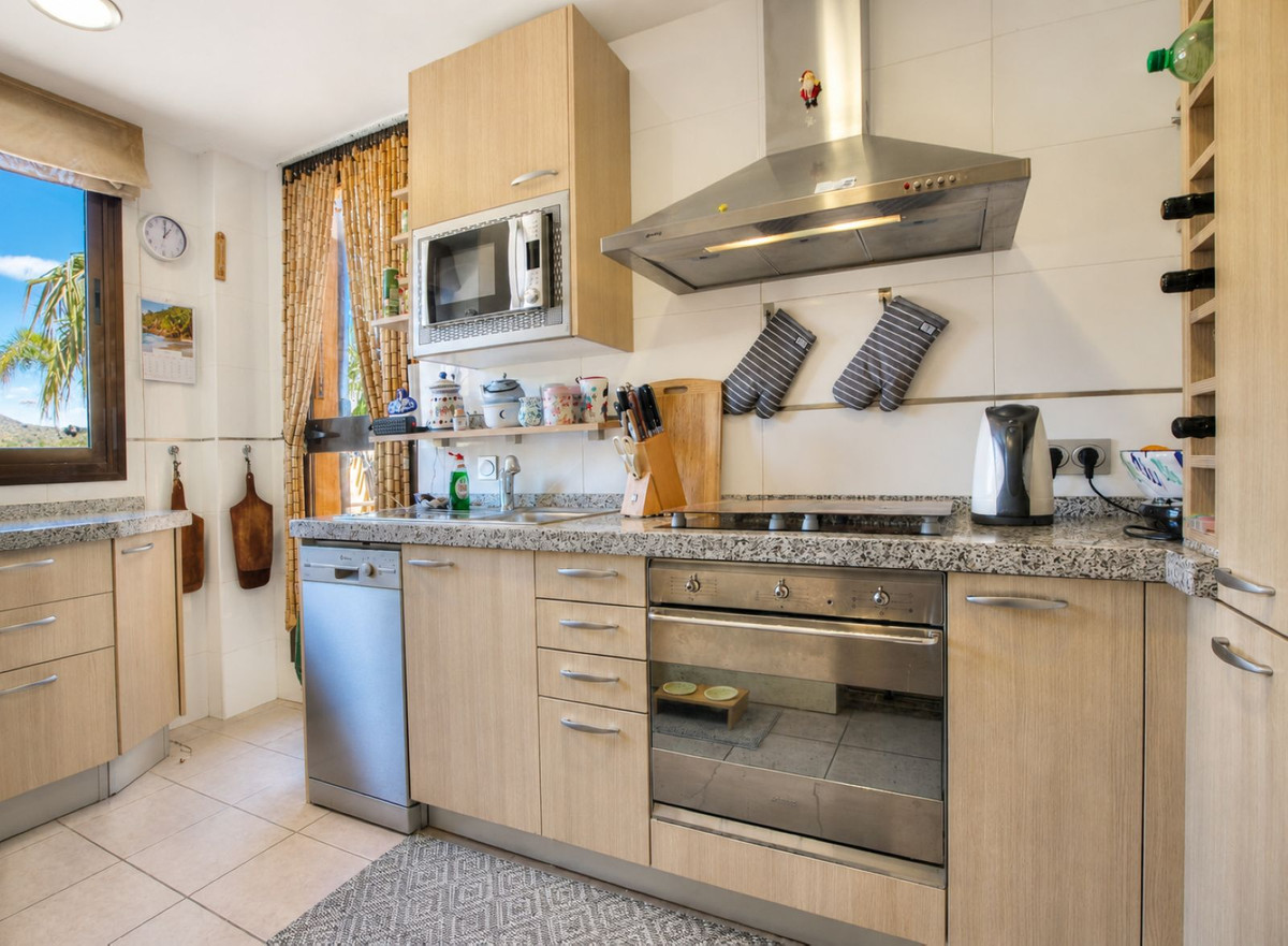 2 Bed Apartment for sale in Calanova Golf Costa Del Sol, Málaga, Spain