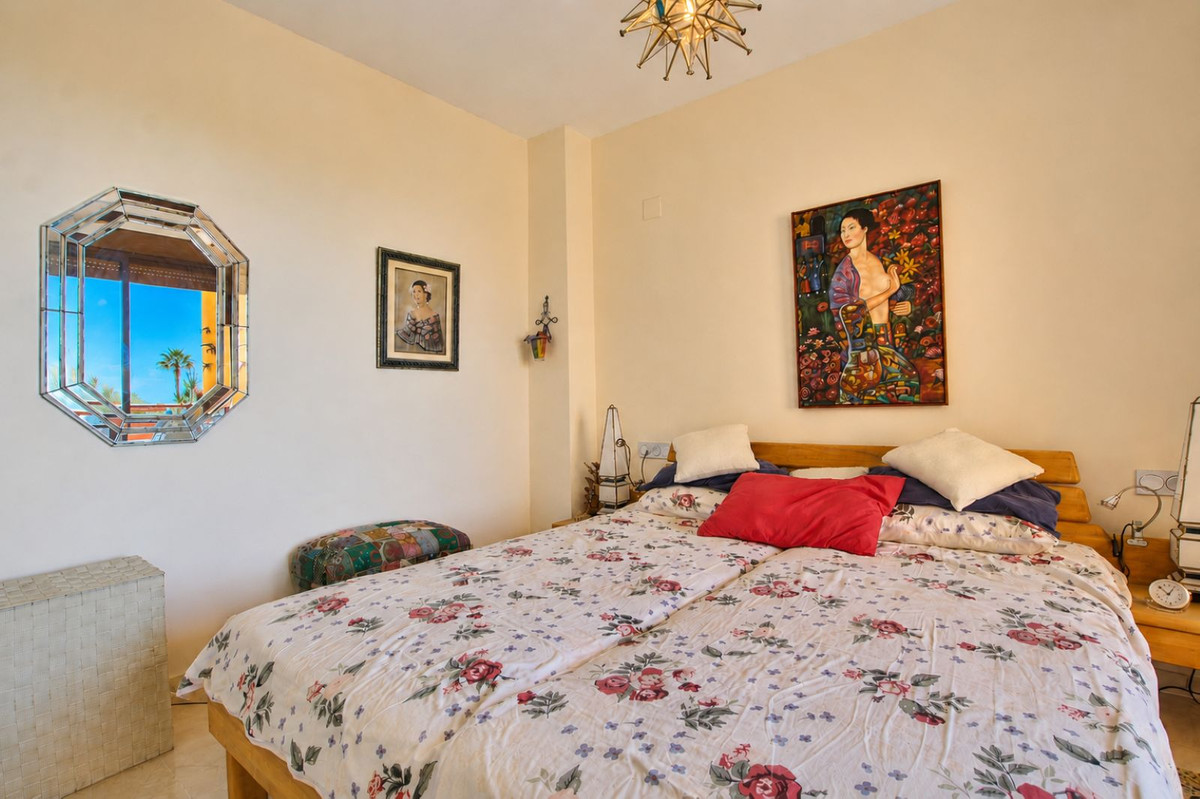 2 Bed Apartment for sale in Calanova Golf Costa Del Sol, Málaga, Spain