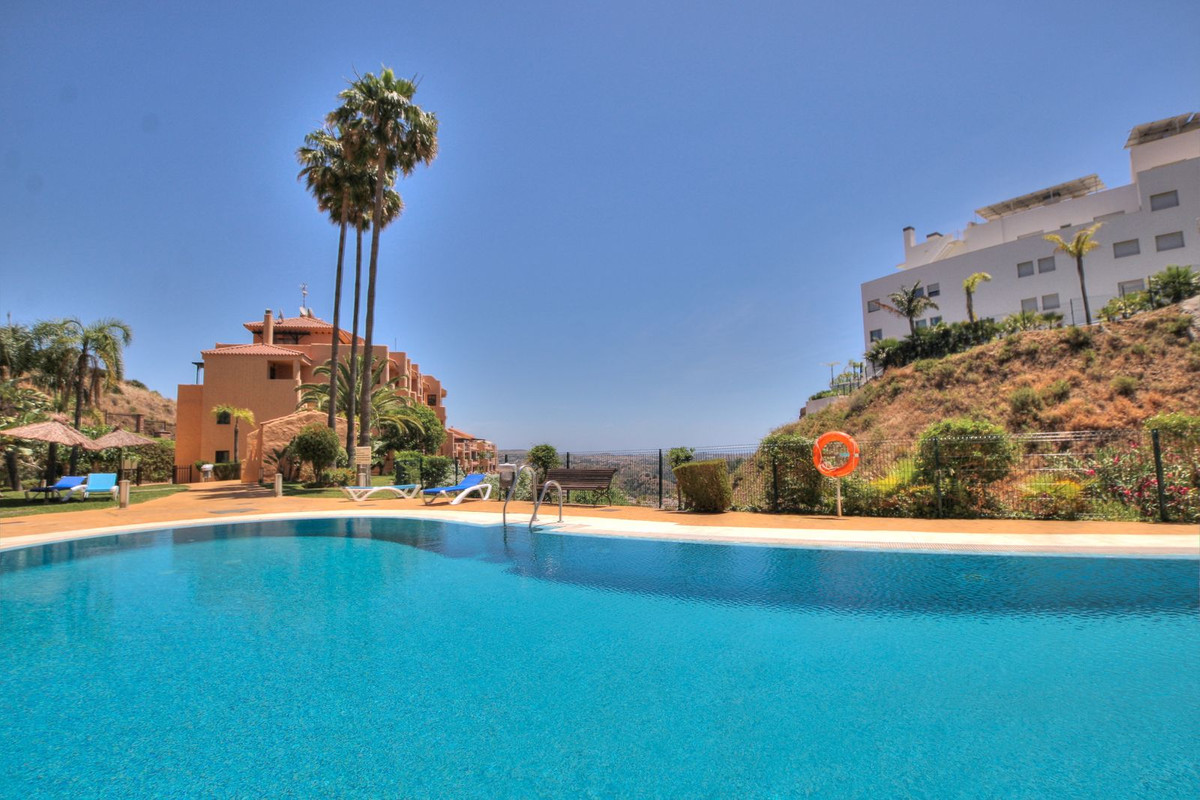 2 Bed Apartment for sale in Calanova Golf Costa Del Sol, Málaga, Spain
