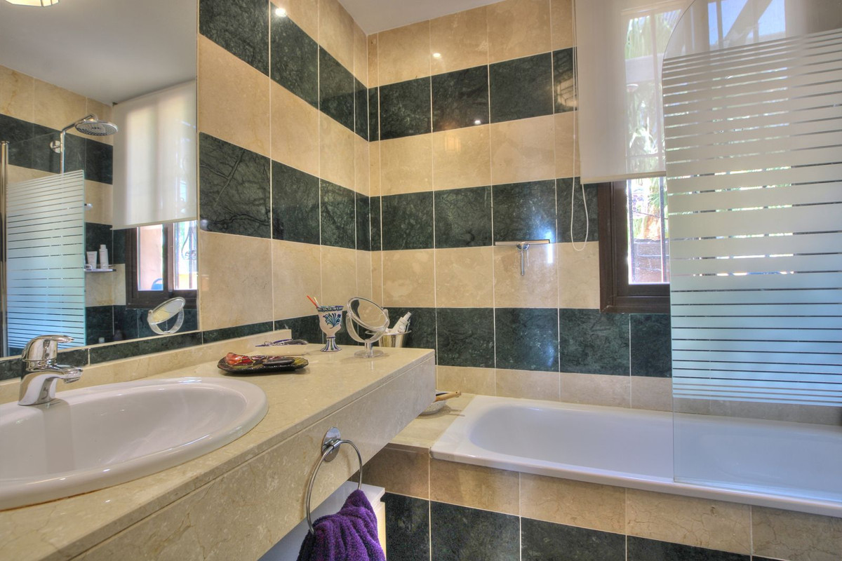 2 Bed Apartment for sale in Calanova Golf Costa Del Sol, Málaga, Spain