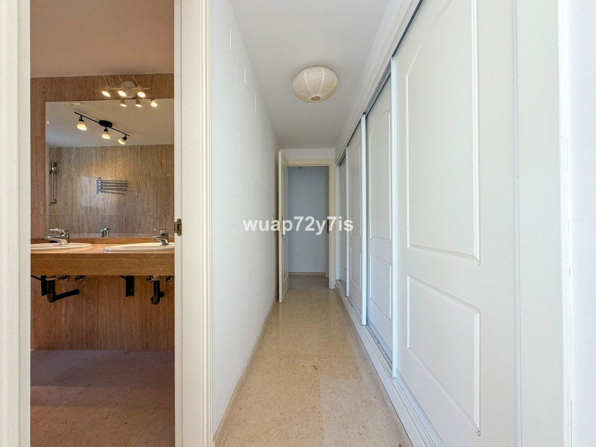 3 Bed Apartment for sale in Elviria Costa Del Sol, Málaga, Spain