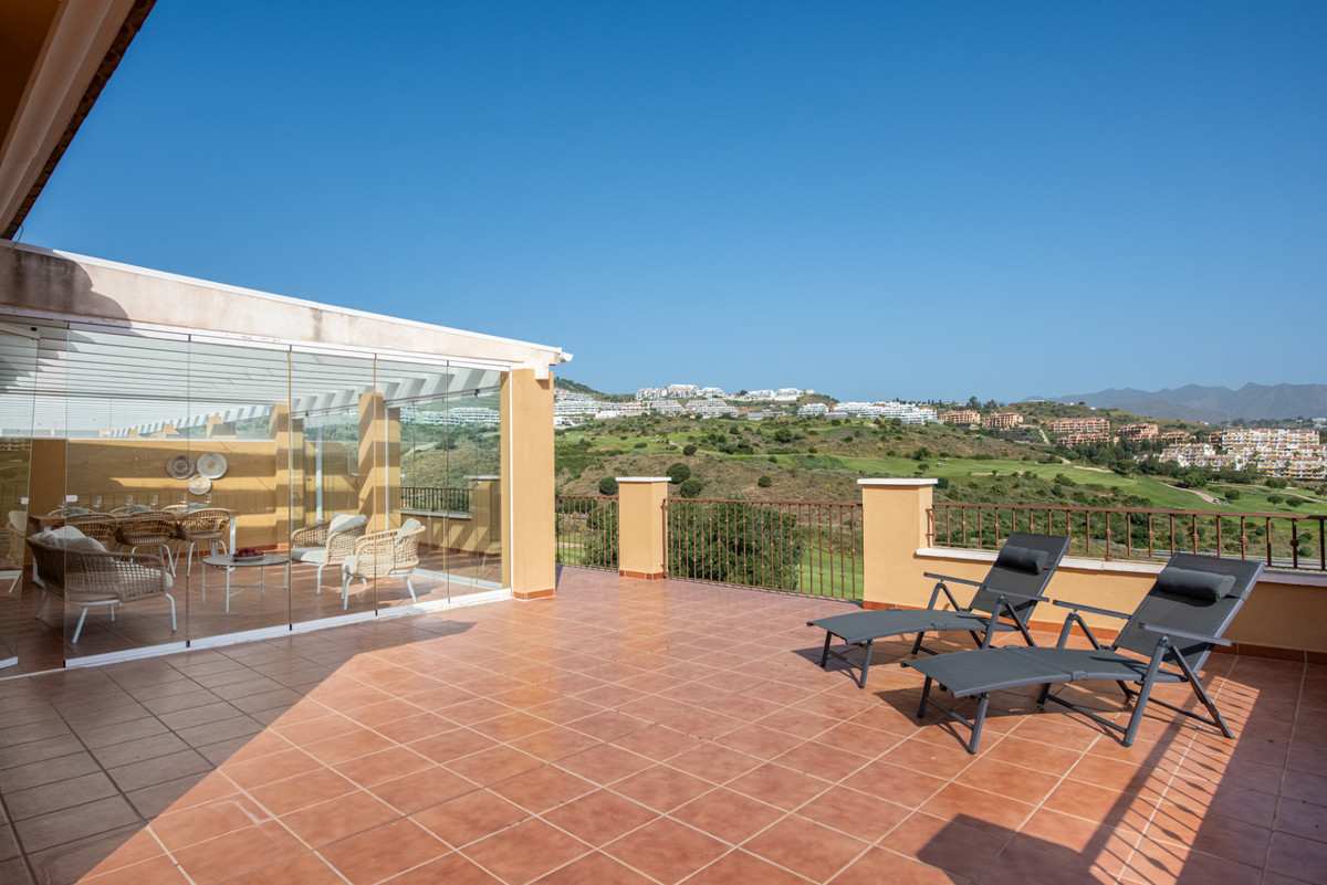 2 Bed Apartment for sale in Calanova Golf Costa Del Sol, Málaga, Spain
