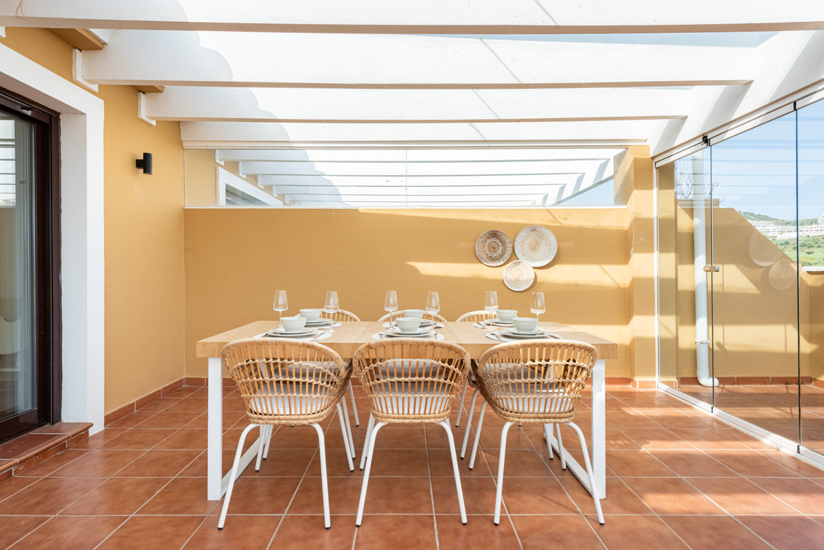 2 Bed Apartment for sale in Calanova Golf Costa Del Sol, Málaga, Spain