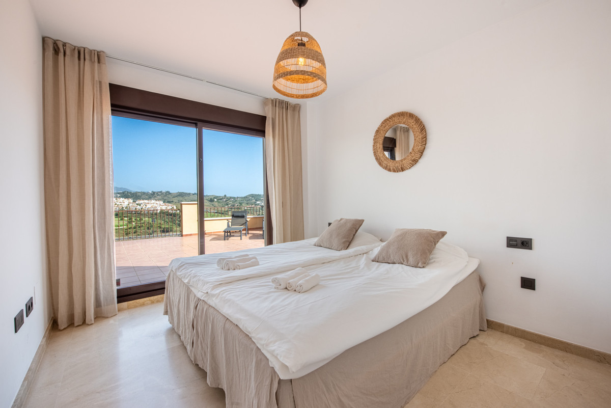 2 Bed Apartment for sale in Calanova Golf Costa Del Sol, Málaga, Spain