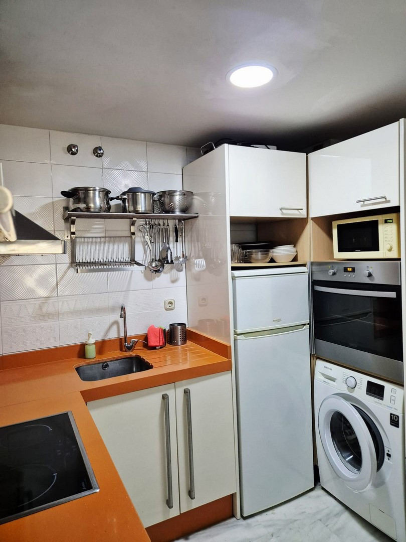 Se vende Apartamento Planta Media de 2 dormitorios en Costa Del Sol, Málaga, España