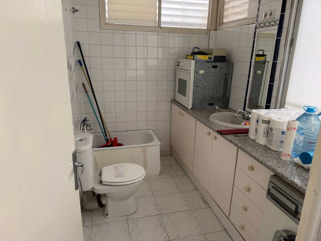3 Bed Apartment for sale in Los Boliches Costa Del Sol, Málaga, Spain