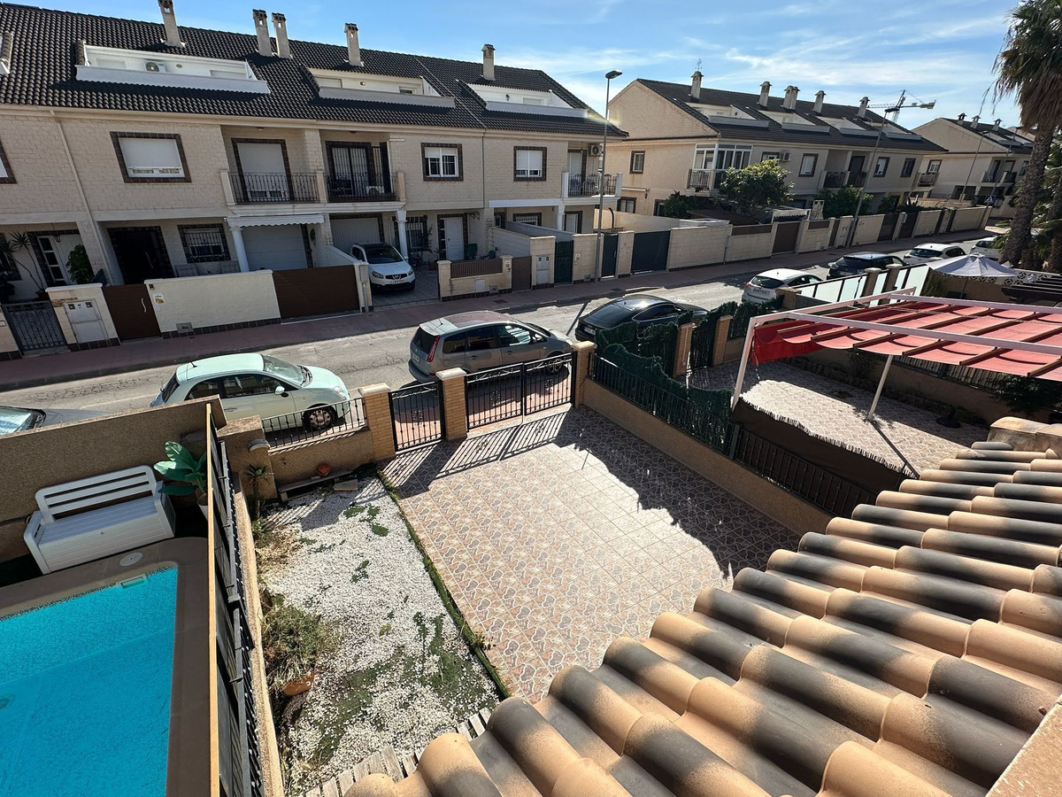 Se vende Adosada de 3 dormitorios en Costa Calida, Murcia, España