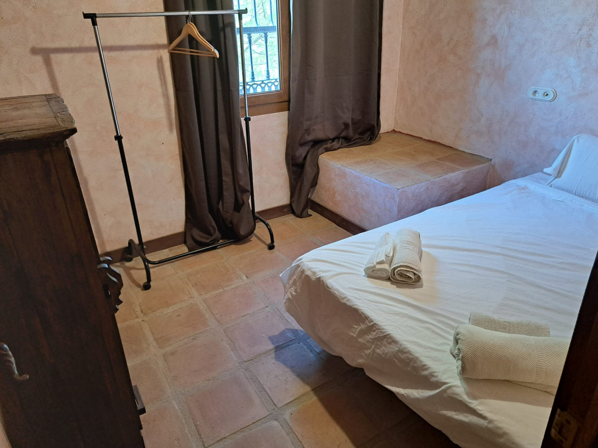 4 Bed Townhouse for sale in Entrerrios Costa Del Sol, Málaga, Spain