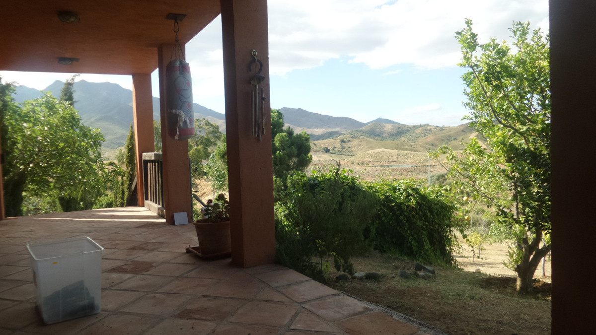 4 Bed Townhouse for sale in Entrerrios Costa Del Sol, Málaga, Spain