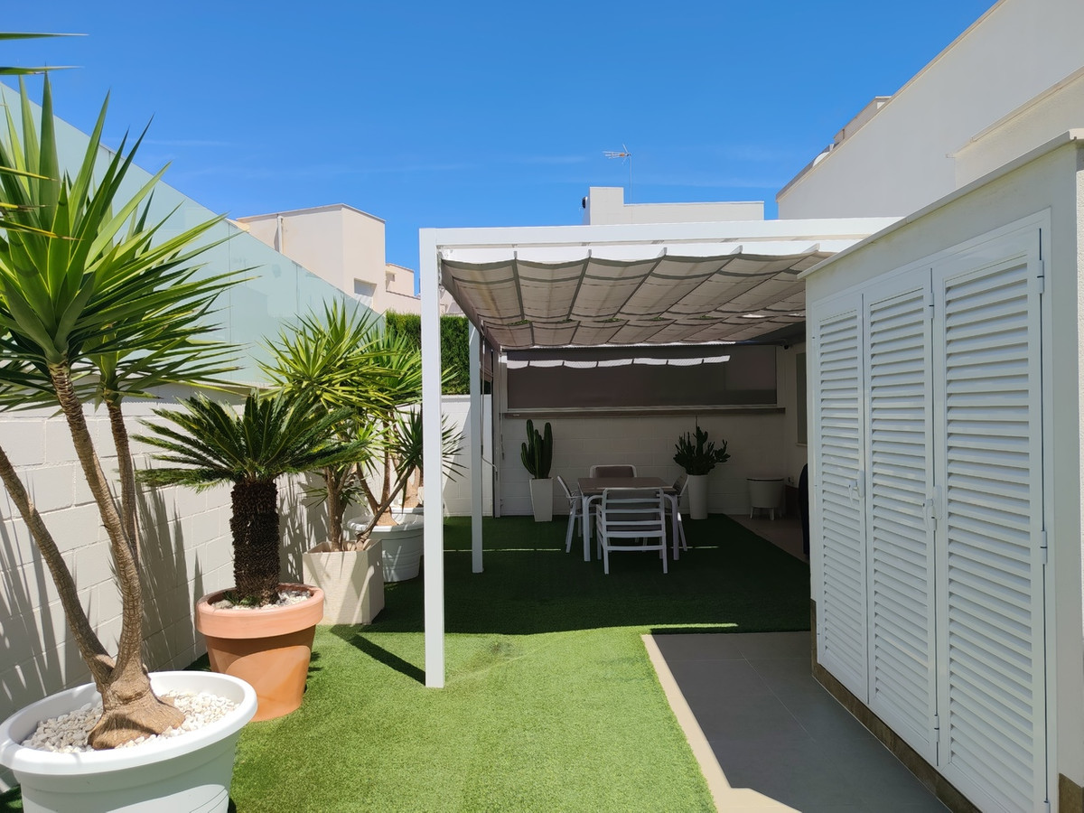 3 Bed Townhouse for sale in San Miguel De Salinas Costa Blanca, Alicante, Spain