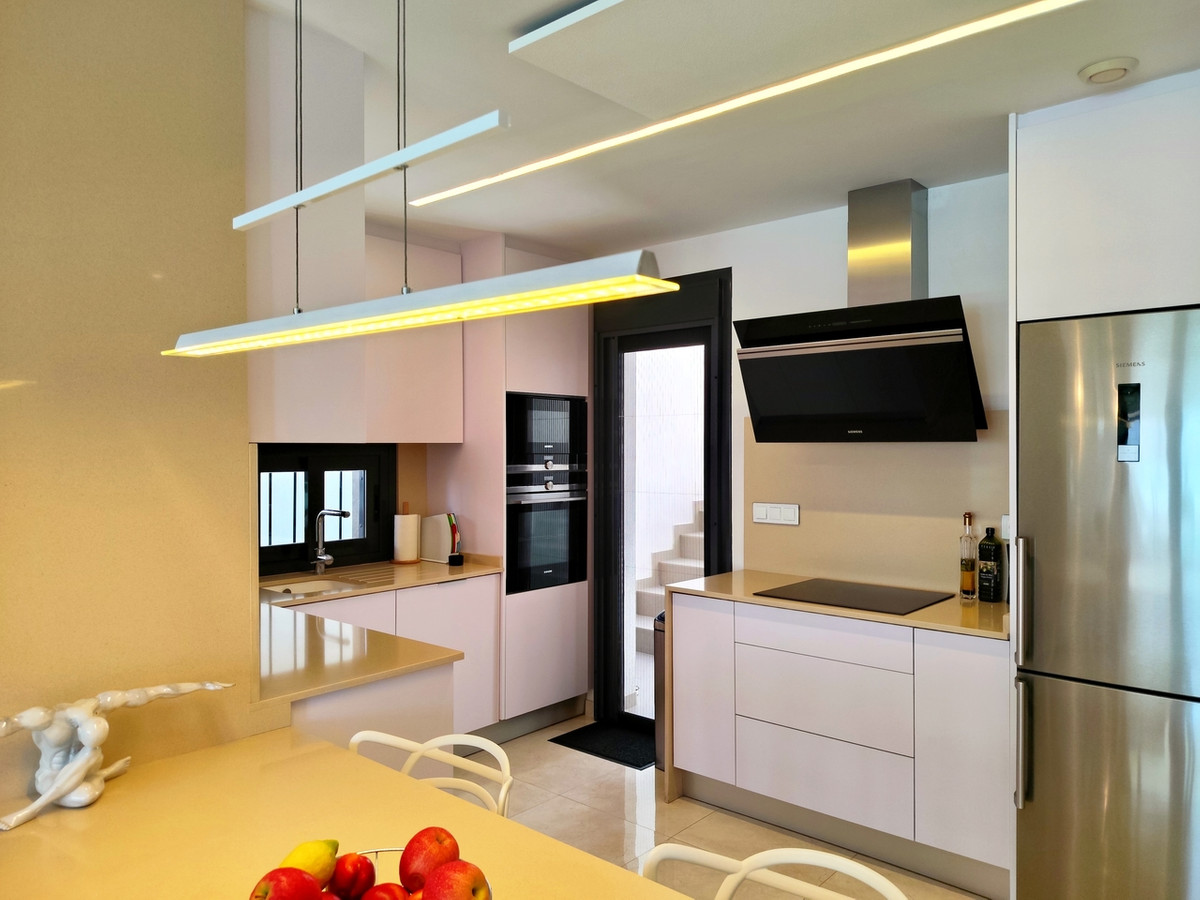 3 Bed Townhouse for sale in San Miguel De Salinas Costa Blanca, Alicante, Spain
