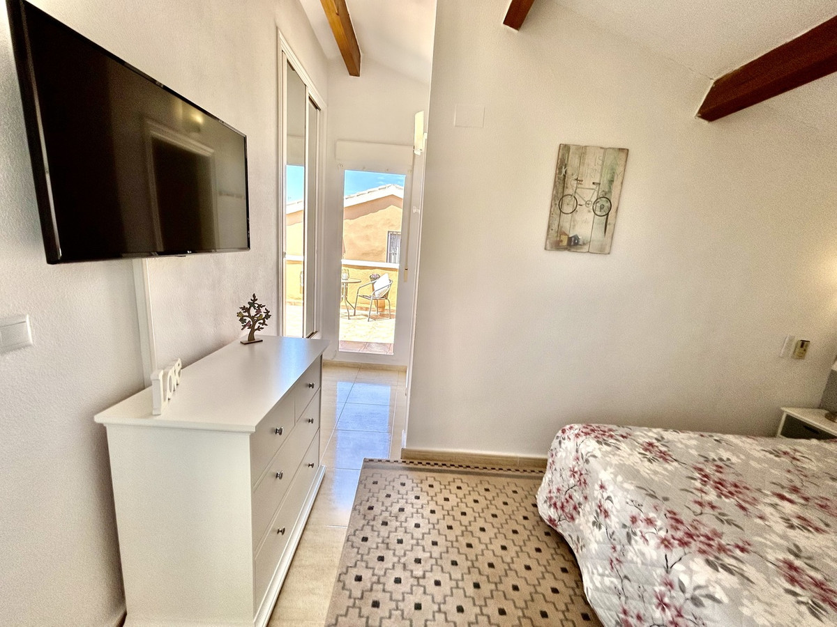 Se vende Villa - Chalet de 3 dormitorios en Costa Blanca, Alicante, España