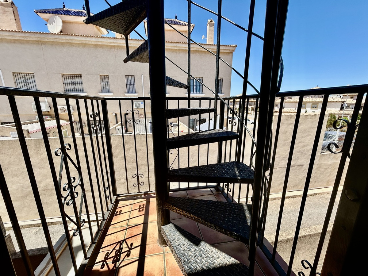 Se vende Ático de 2 dormitorios en Costa Blanca, Alicante, España