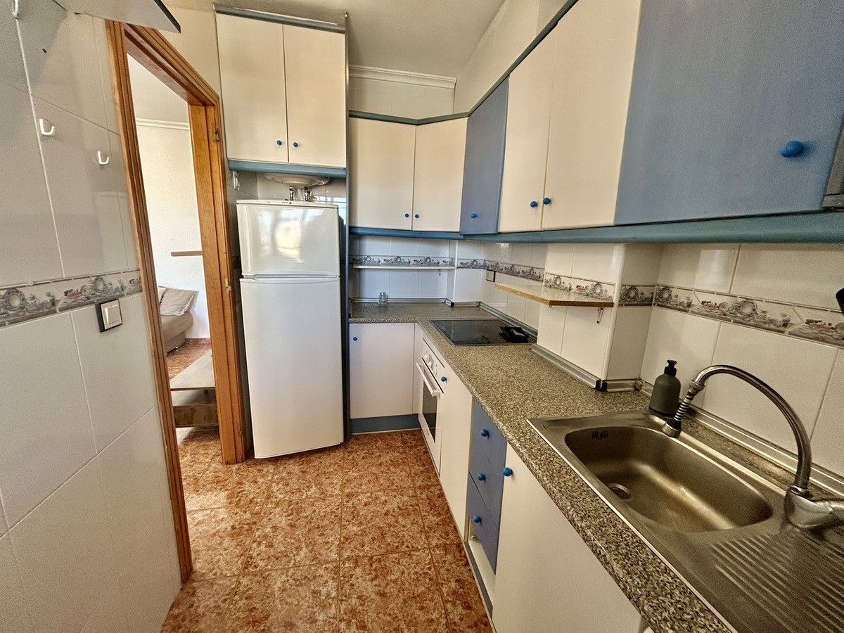 Se vende Apartamento en Planta Última de 2 dormitorios en Costa Blanca, Alicante, España