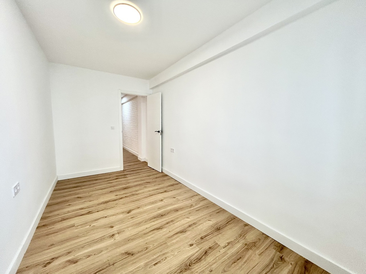 Se vende Apartamento Planta Media de 3 dormitorios en Costa Blanca, Alicante, España