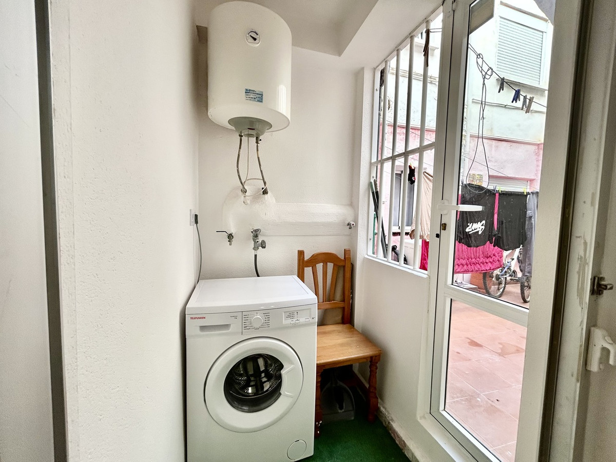 Se vende Apartamento Planta Media de 3 dormitorios en Costa Blanca, Alicante, España