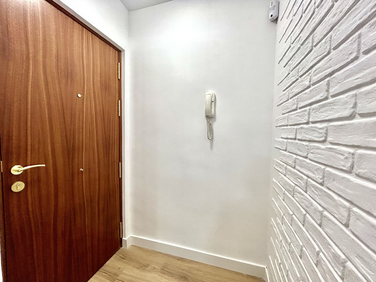 Se vende Apartamento Planta Media de 3 dormitorios en Costa Blanca, Alicante, España