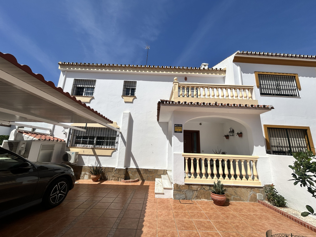 Se vende Adosada de 4 dormitorios en Costa Del Sol, Málaga, España