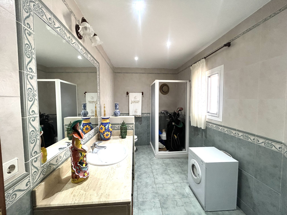 Se vende Adosada de 4 dormitorios en Costa Del Sol, Málaga, España