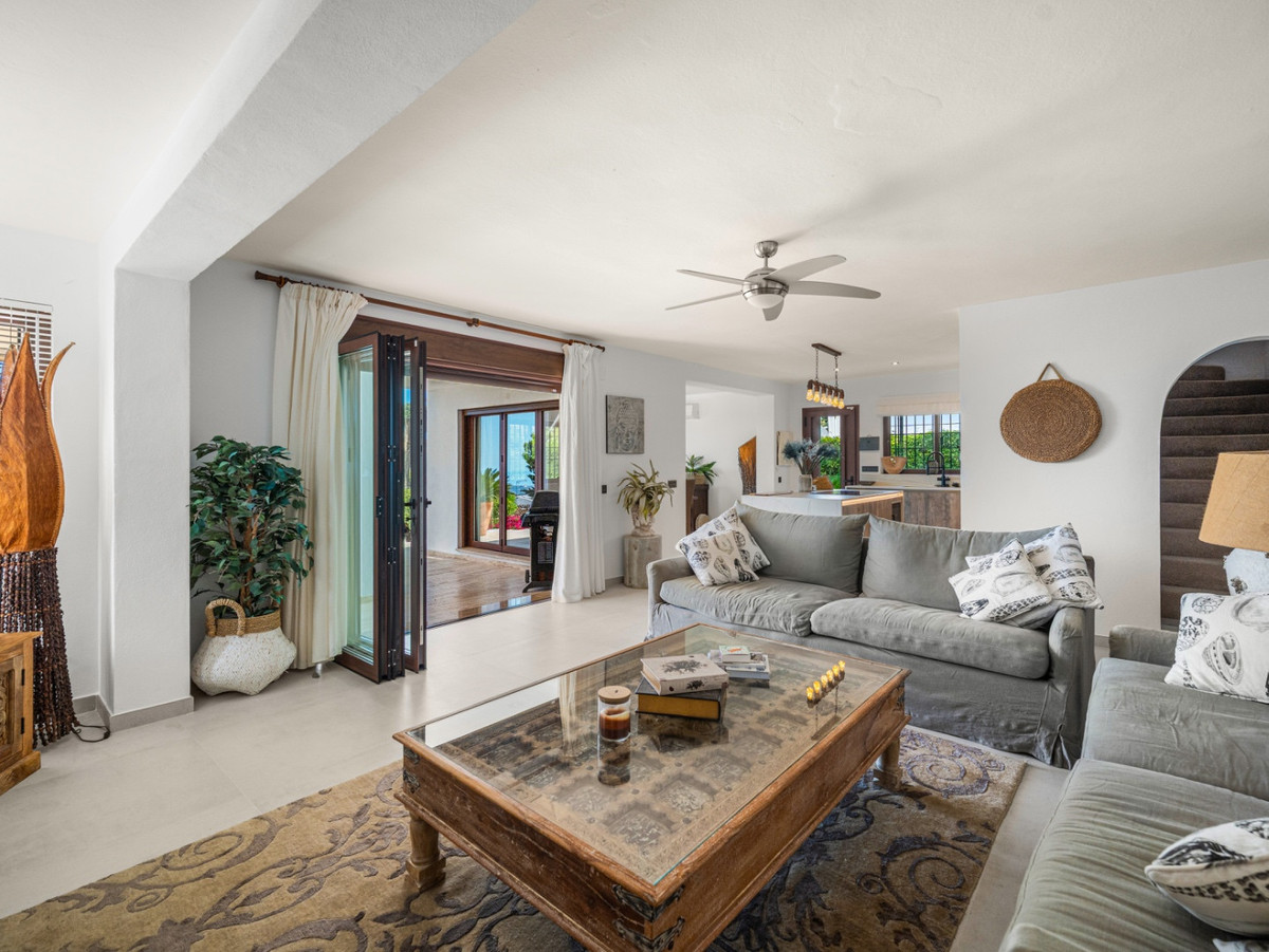 4 Bed Townhouse for sale in Mijas Costa Del Sol, Málaga, Spain