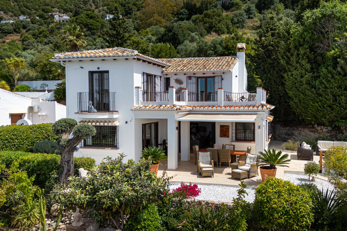 4 Bed Townhouse for sale in Mijas Costa Del Sol, Málaga, Spain