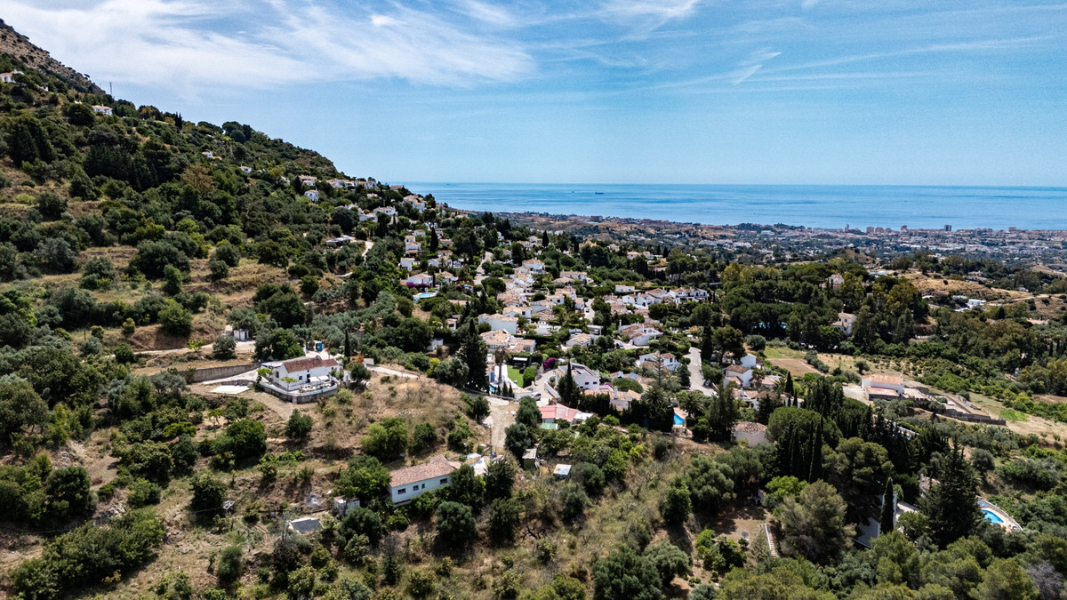 4 Bed Townhouse for sale in Mijas Costa Del Sol, Málaga, Spain