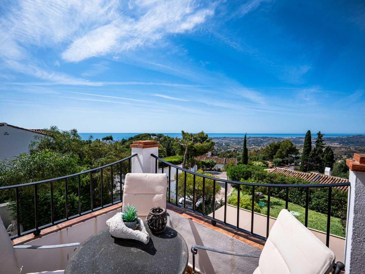 4 Bed Townhouse for sale in Mijas Costa Del Sol, Málaga, Spain