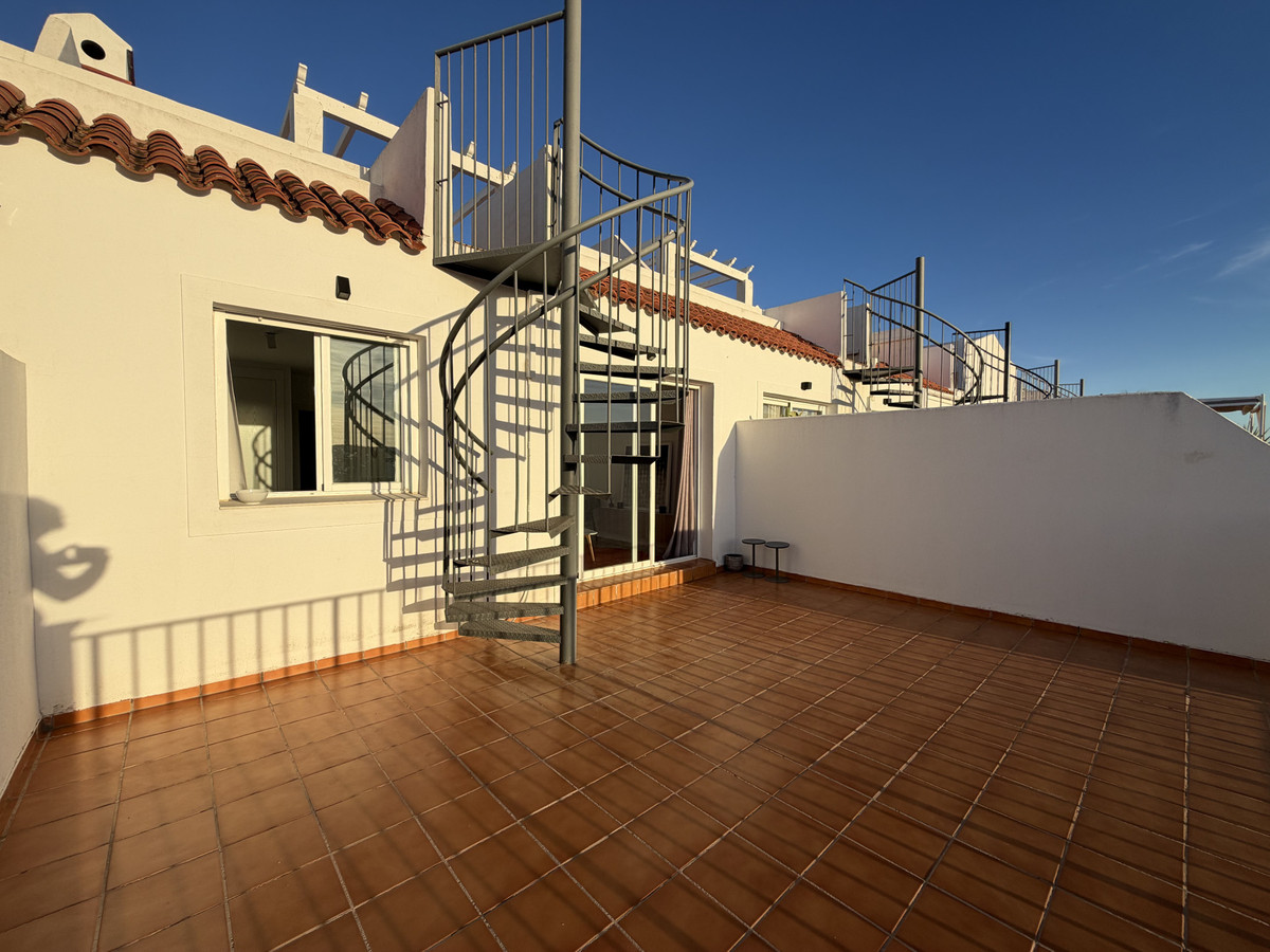 Se vende Ático de 2 dormitorios en Costa Del Sol, Málaga, España