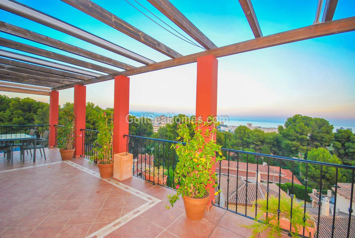 4 Bed Townhouse for sale in Torremolinos Costa Del Sol, Málaga, Spain