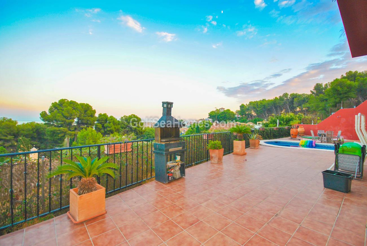 4 Bed Townhouse for sale in Torremolinos Costa Del Sol, Málaga, Spain