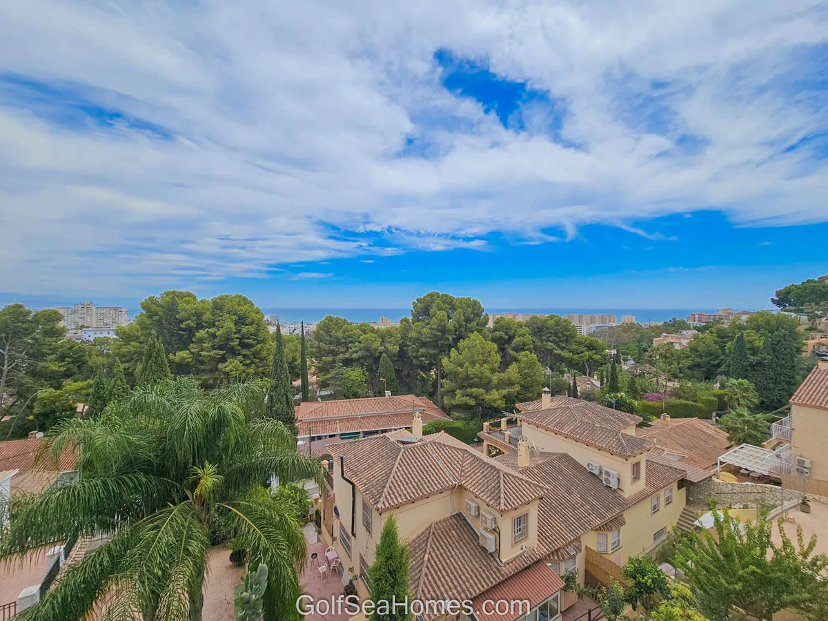 4 Bed Townhouse for sale in Torremolinos Costa Del Sol, Málaga, Spain