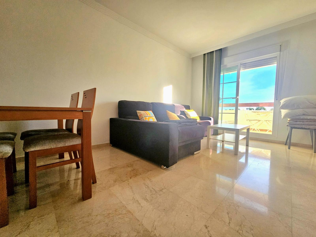 2 Bed Apartment for sale in Benalmadena Costa Costa Del Sol, Málaga, Spain