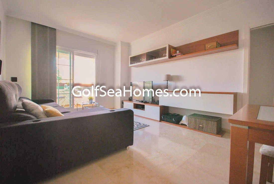 2 Bed Apartment for sale in Benalmadena Costa Costa Del Sol, Málaga, Spain
