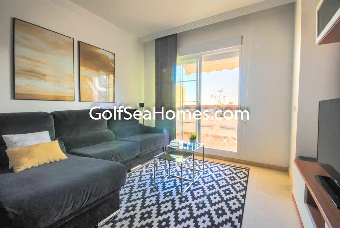 2 Bed Apartment for sale in Benalmadena Costa Costa Del Sol, Málaga, Spain