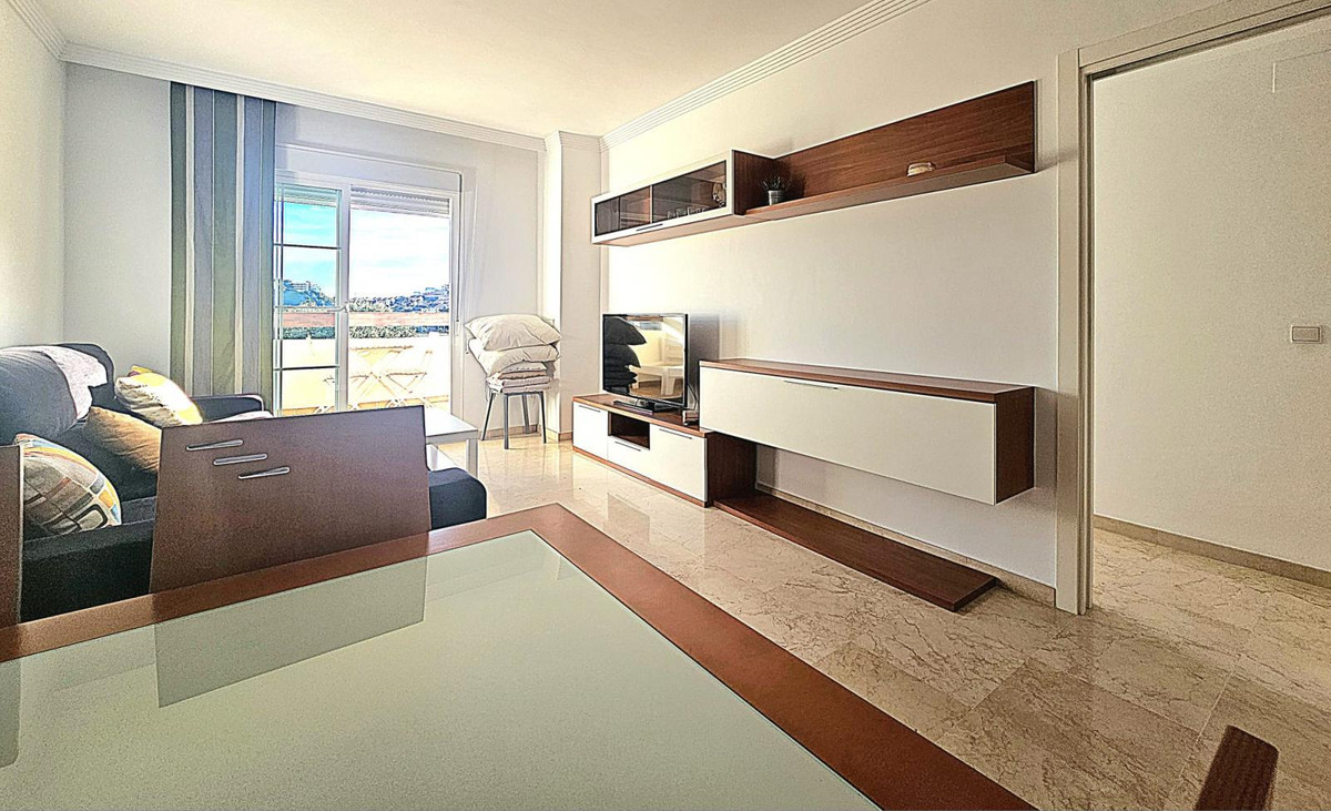 2 Bed Apartment for sale in Benalmadena Costa Costa Del Sol, Málaga, Spain