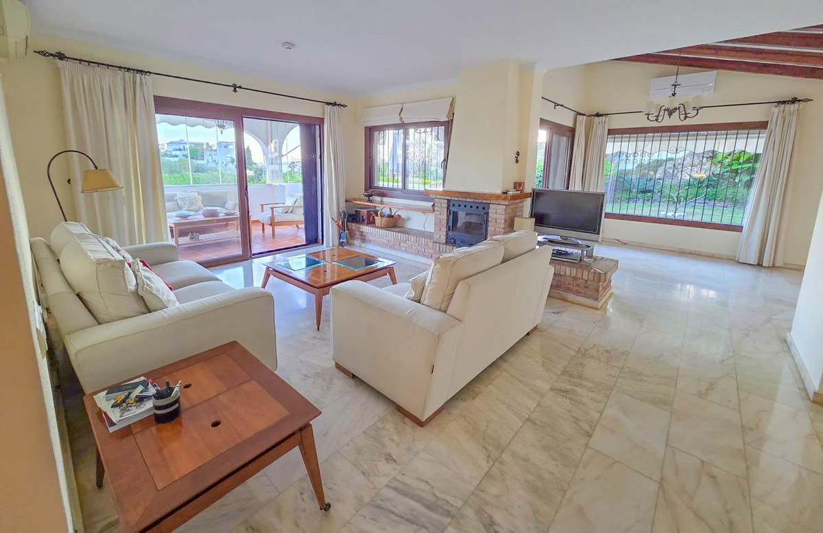 3 Bed Townhouse for sale in Torremuelle Costa Del Sol, Málaga, Spain