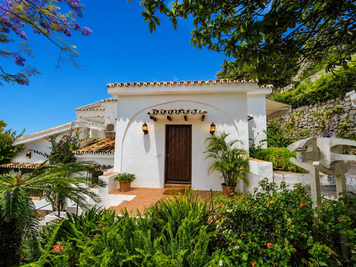 3 Bed Townhouse for sale in Torremuelle Costa Del Sol, Málaga, Spain