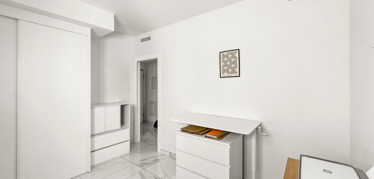 Se vende Apartamento en Planta Última de 2 dormitorios en Costa Blanca, Alicante, España