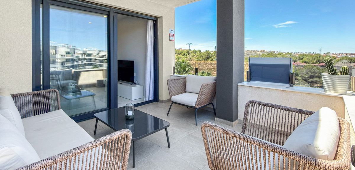 Se vende Apartamento en Planta Última de 2 dormitorios en Costa Blanca, Alicante, España